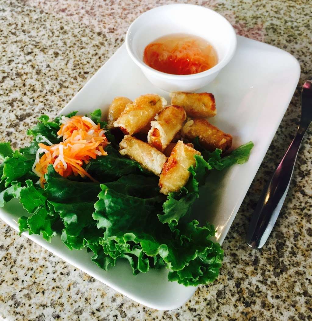 Pho Ton Express | 8302 N Eldridge Pkwy s220, Houston, TX 77041 | Phone: (832) 912-4052