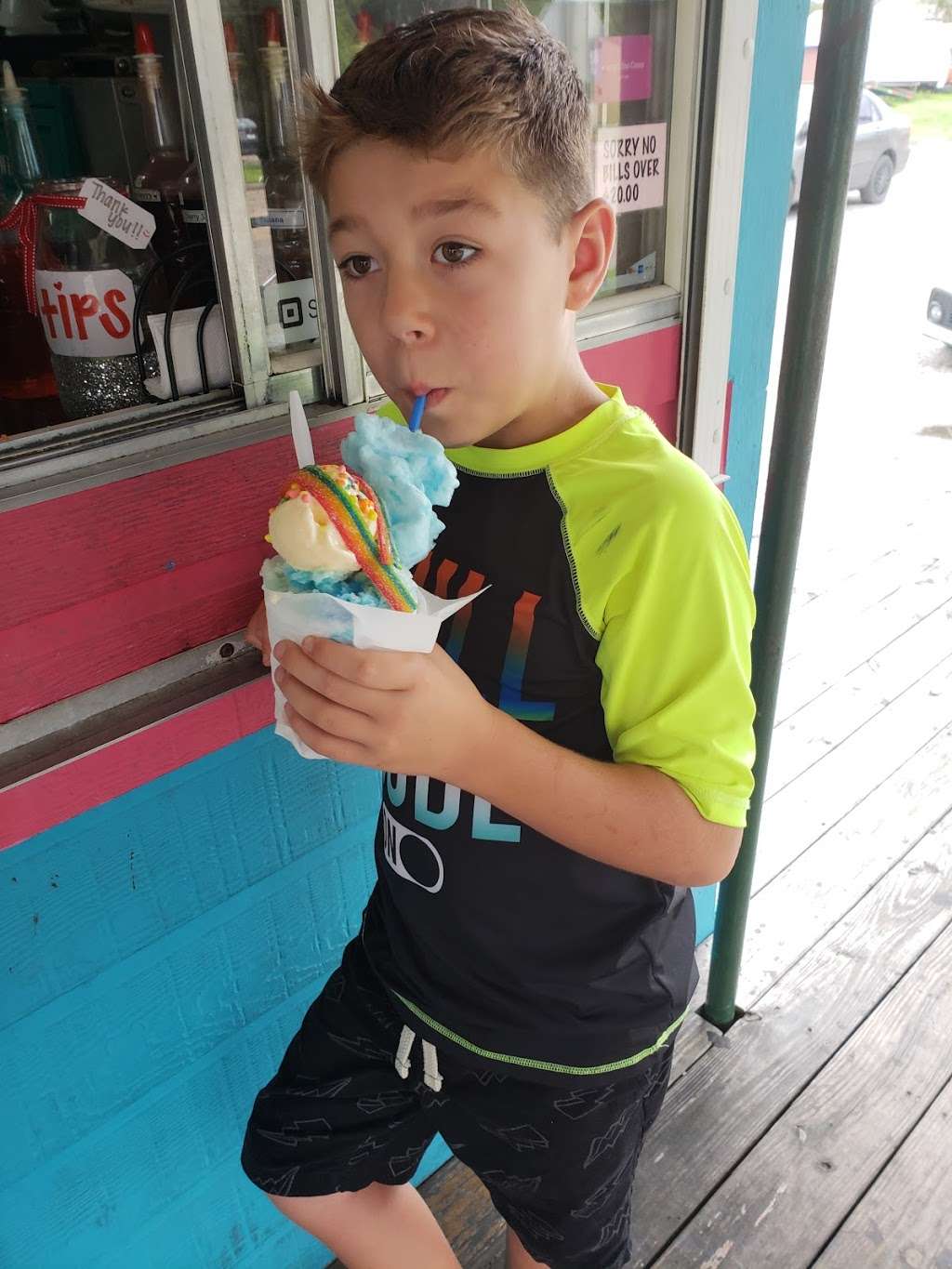 Sandys Sno Cone Stand | 1701 TX-36, Rosenberg, TX 77471, USA | Phone: (281) 344-9186