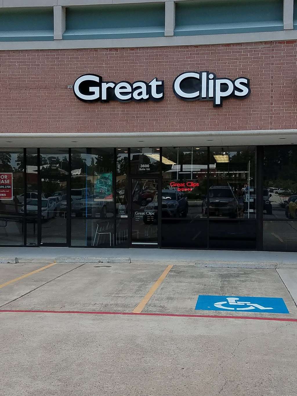 Great Clips | 3600 Farm to Market Rd 1488 Ste 180, Conroe, TX 77384, USA | Phone: (281) 292-3900