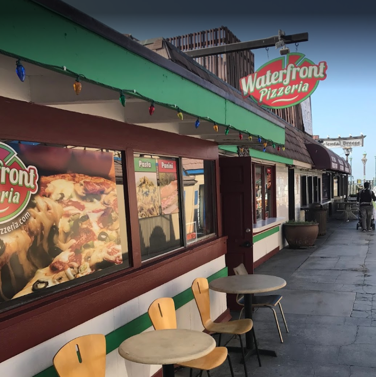 Waterfront Pizzeria | Fishermans Wharf, Redondo Beach, CA 90277, USA | Phone: (310) 374-7499