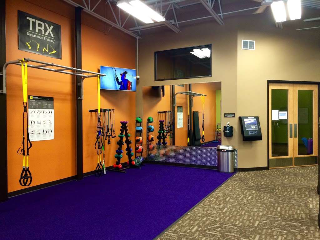 Anytime Fitness | 1137 N Eola Rd #119, Aurora, IL 60502, USA | Phone: (630) 851-4961