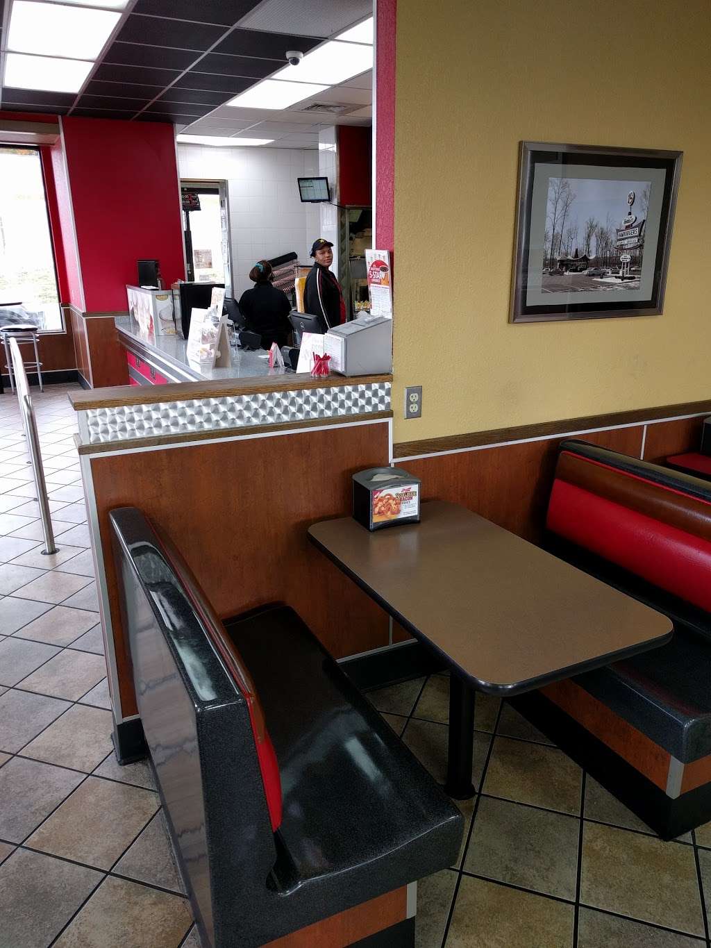 Hardees | 1617 N George St, York, PA 17404, USA | Phone: (717) 848-6051