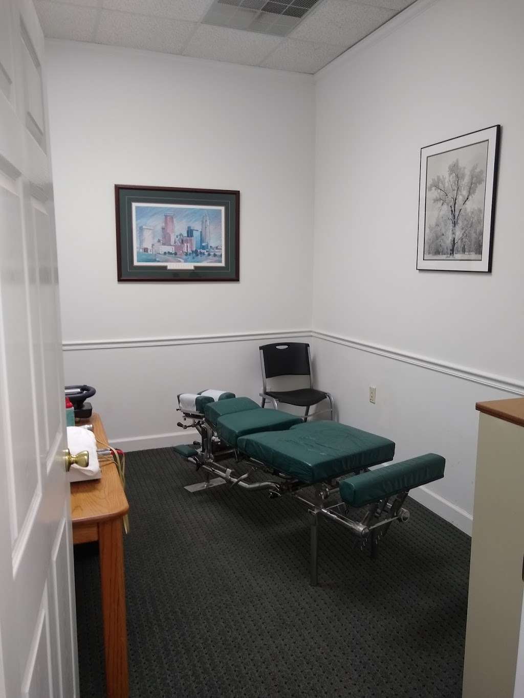 Idlewild Chiropractic | 3525 Matthews-Mint Hill Rd, Matthews, NC 28105, USA | Phone: (704) 847-3335