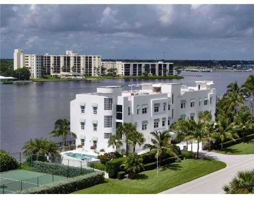 Blue Ocean Realty | 2141 US-1, Jupiter, FL 33477, USA | Phone: (561) 744-7025