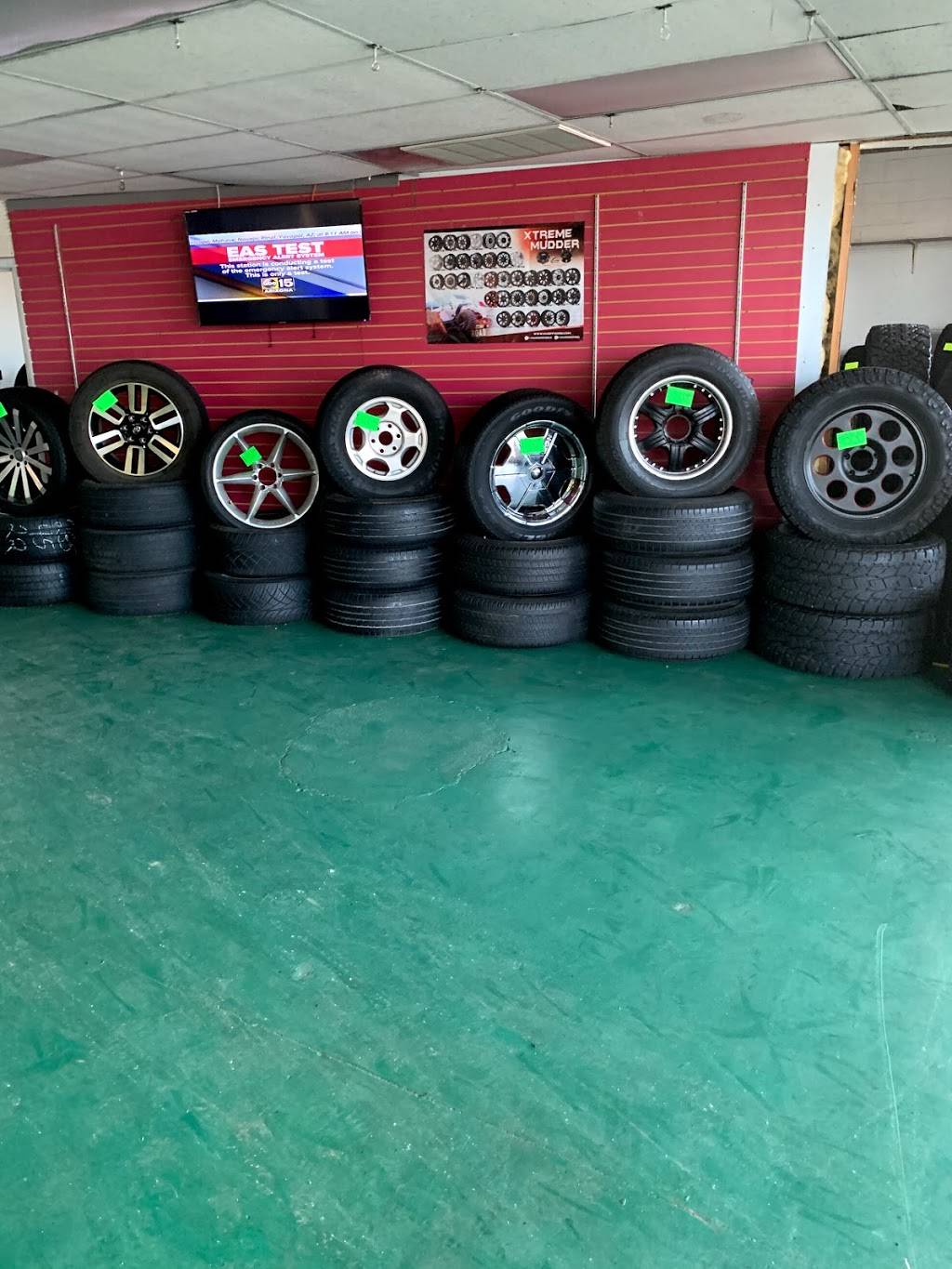 Wizard New And Used Tires | 1643 E Bell Rd, Phoenix, AZ 85022, USA | Phone: (602) 675-4651
