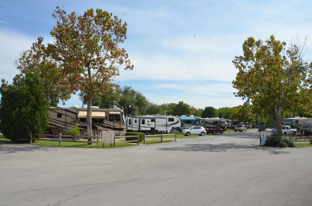 Two Rivers Campground | 2616 Music Valley Dr, Nashville, TN 37214, USA | Phone: (615) 883-8559