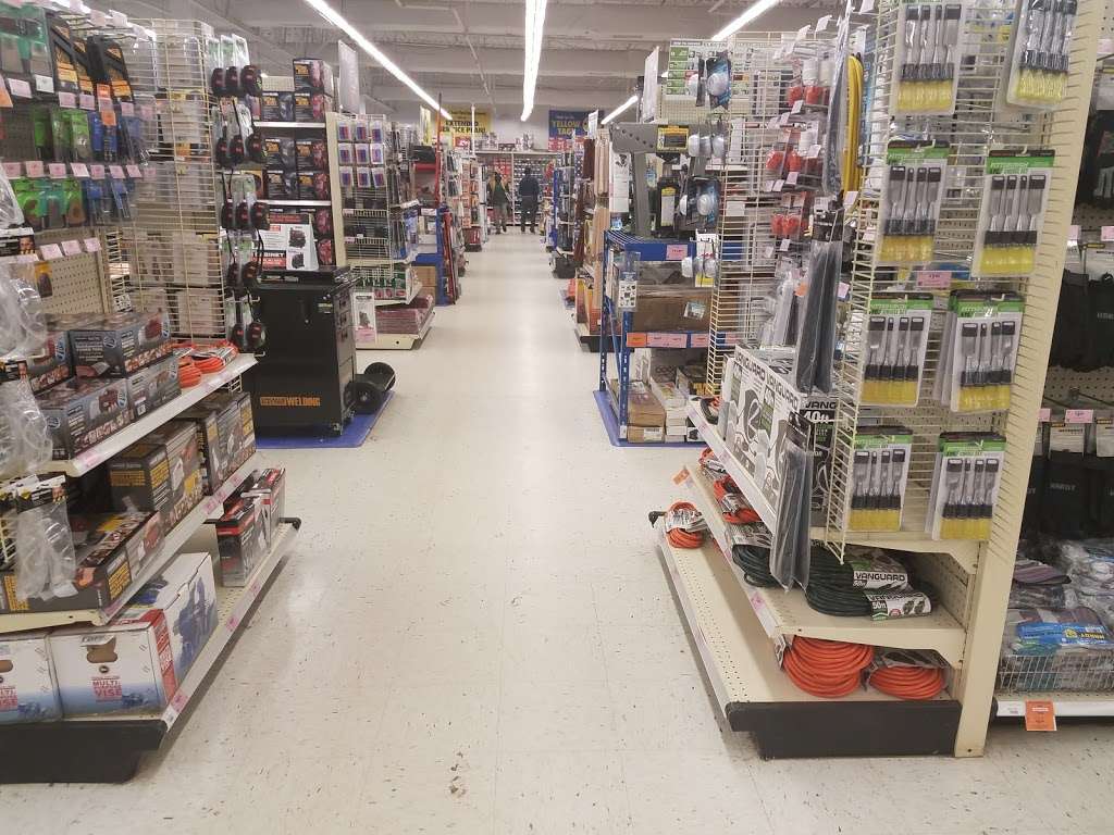 Harbor Freight Tools | 7411 E Independence Blvd, Charlotte, NC 28227, USA | Phone: (704) 569-0145