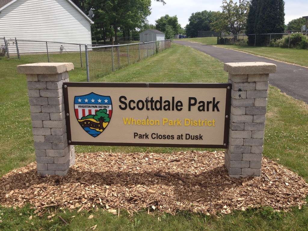 Scottdale Park | 1855 Scottdale Cir, Wheaton, IL 60189, USA | Phone: (630) 690-4880