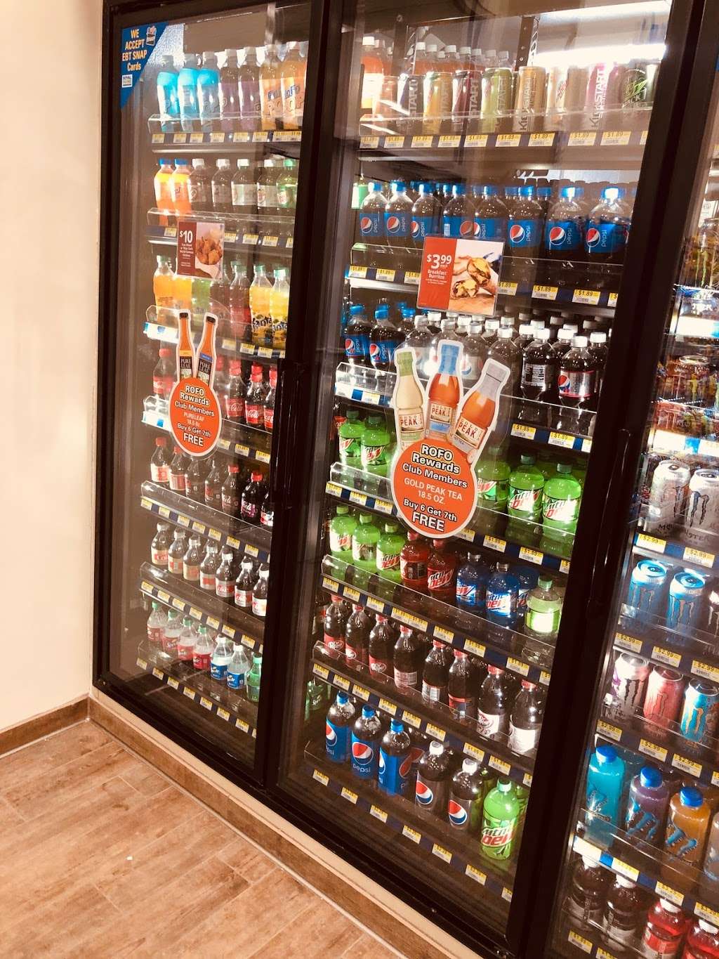 Royal Farms | 620 Haddonfield-Berlin Rd, Voorhees Township, NJ 08043, USA | Phone: (856) 281-7427 Royal Farms | 620 Haddonfield-Berlin Rd, Voorhees Township, NJ 08043, USA | Phone: (856) 281-7427