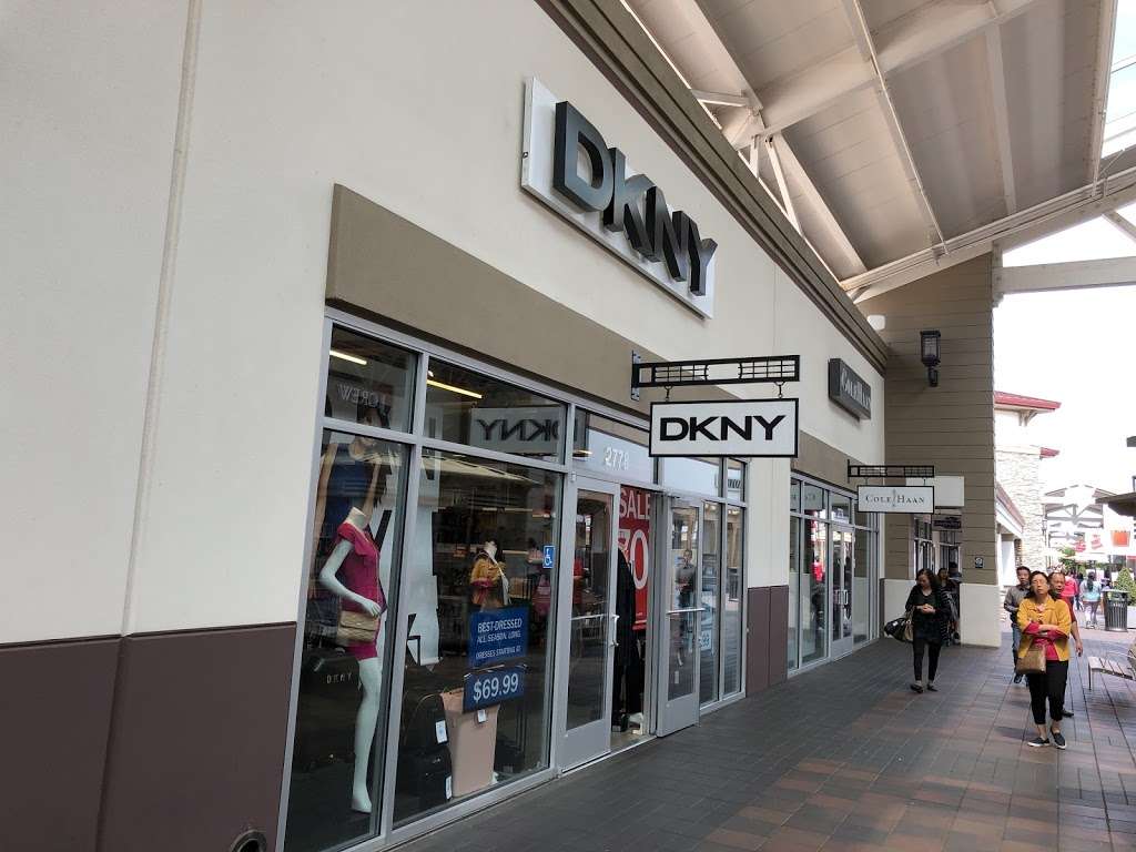 DKNY | 2778 Livermore Outlets Dr, Livermore, CA 94551, USA | Phone: (925) 456-0599