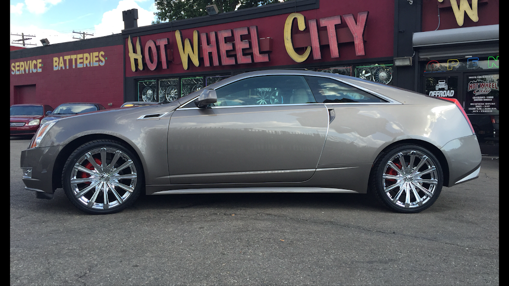 Hot Wheel City | 18415 W Seven Mile Rd, Detroit, MI 48219, USA | Phone: (313) 541-1900