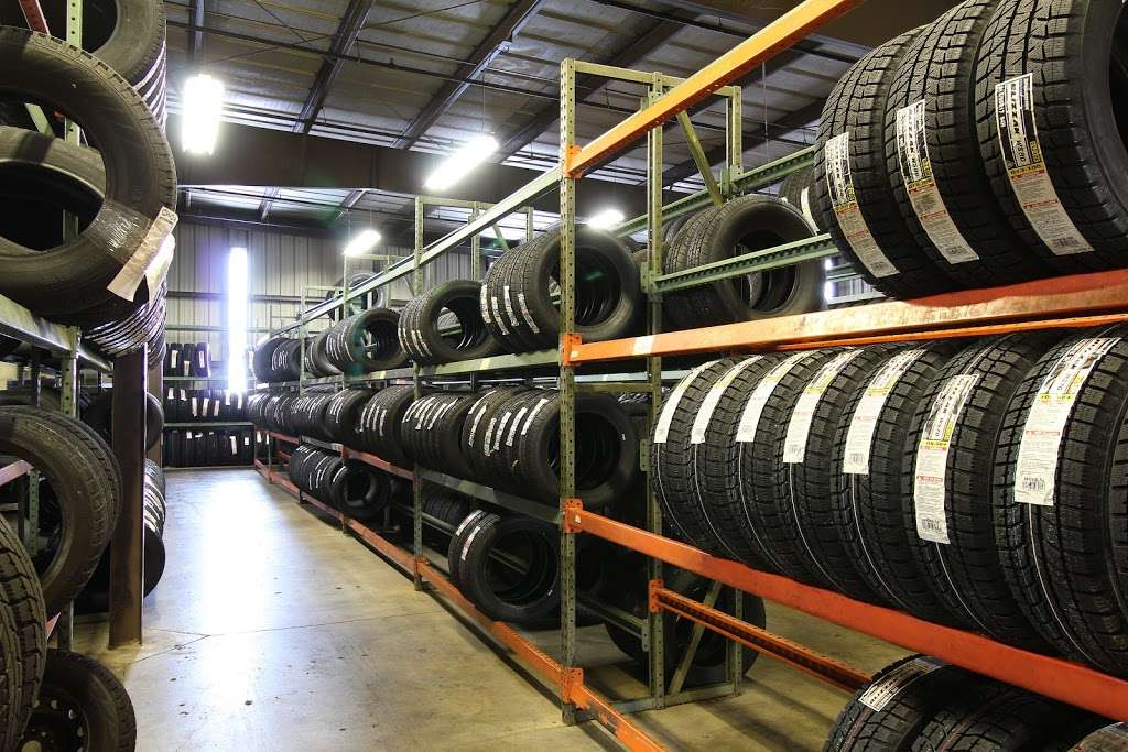 M & W Tire | 2216 M-139, Benton Harbor, MI 49022, USA | Phone: (269) 338-8255