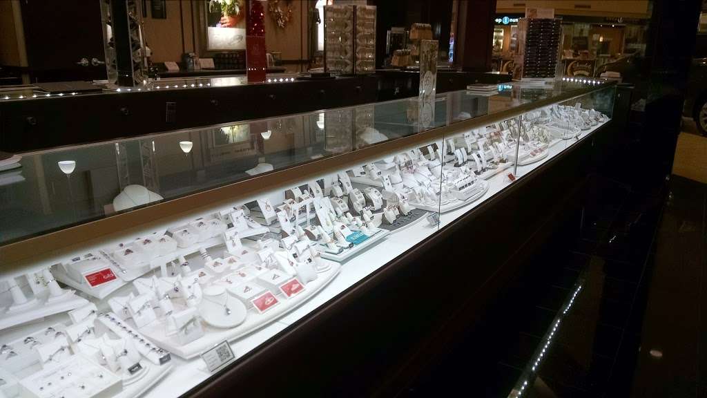 Littman Jewelers | 1365 N Dupont Hwy Suite 3096, Dover, DE 19901, USA | Phone: (302) 672-7193