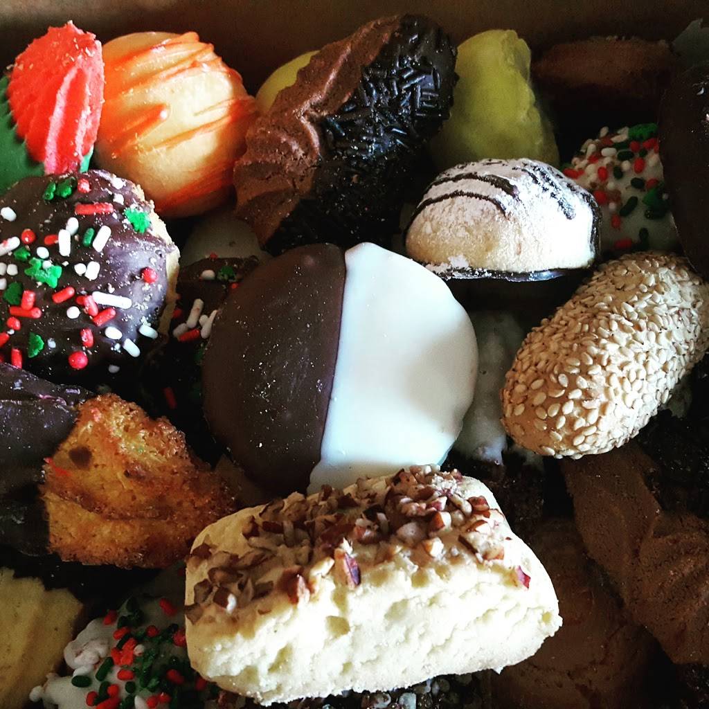 Scordato Bakery Inc | 5011 W Howard Ave, Milwaukee, WI 53220, USA | Phone: (414) 327-8555