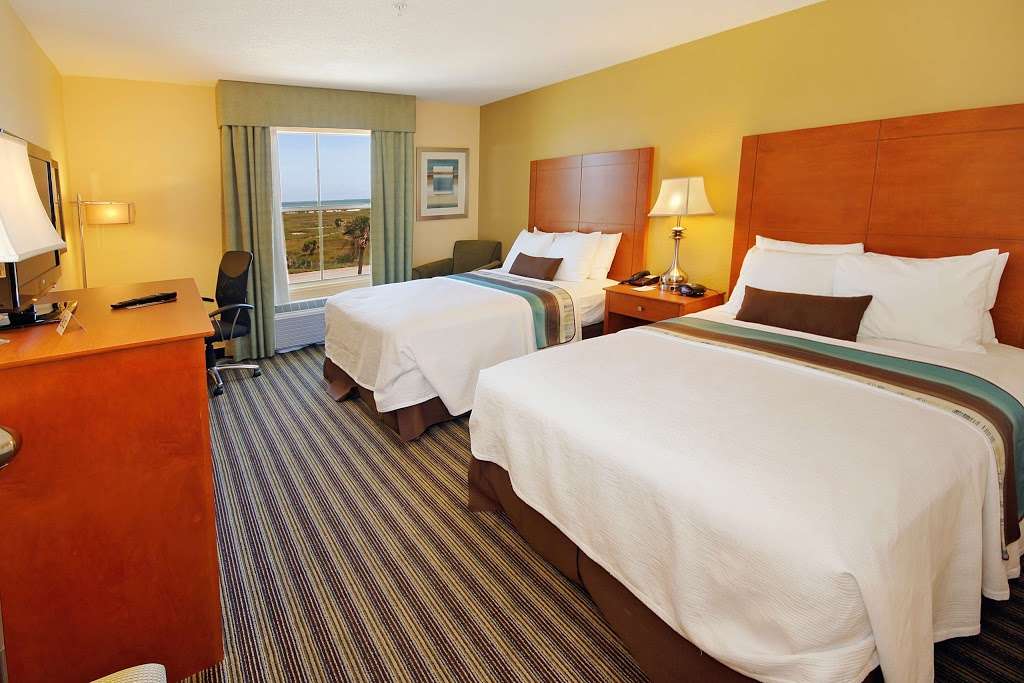 Best Western Plus Seawall Inn & Suites by the Beach | 102 Seawall Blvd, Galveston, TX 77550 | Phone: (409) 766-7070