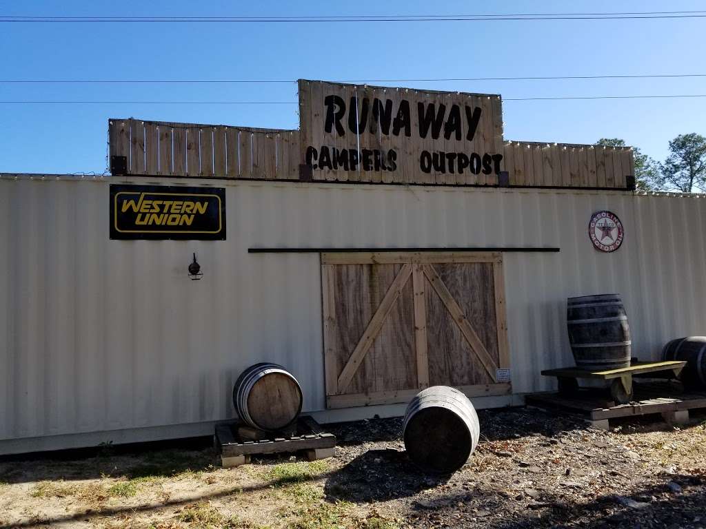 Runaway Campers | 7700 SE 129 Pl, Summerfield, FL 34491, USA | Phone: (352) 509-1260