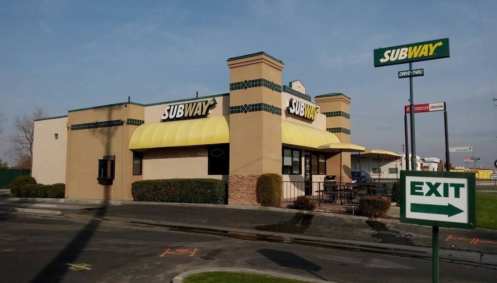 Subway | 8346 E Brundage Ln, Bakersfield, CA 93307, USA | Phone: (661) 366-3300