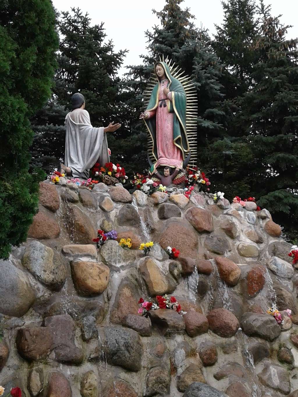 Shrine of Our Lady of Guadalupe | 1170 N River Rd, Des Plaines, IL 60016, USA | Phone: (847) 294-1806