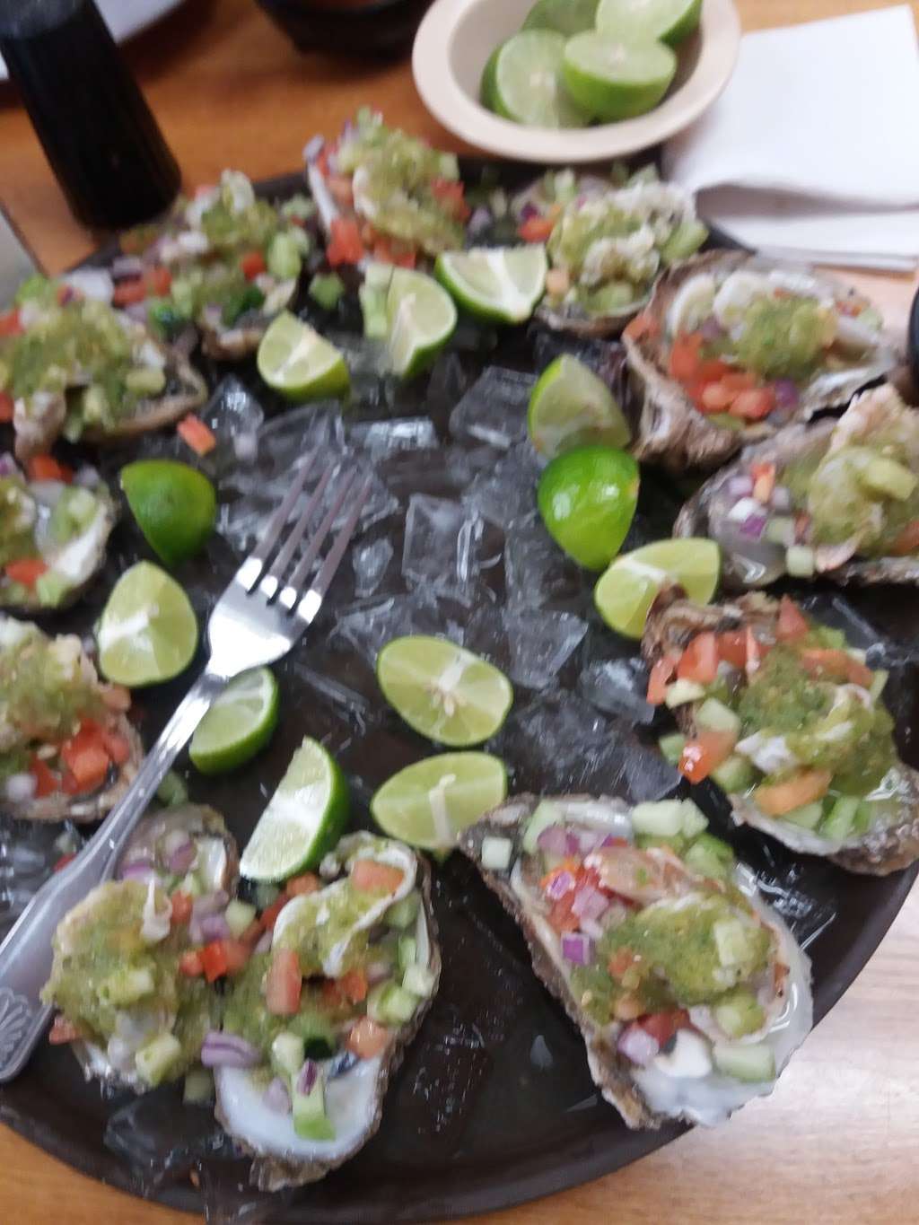 Mariscos las Islitas De Nayarit | 2119 N 35th Ave, Phoenix, AZ 85009 | Phone: (602) 272-4366