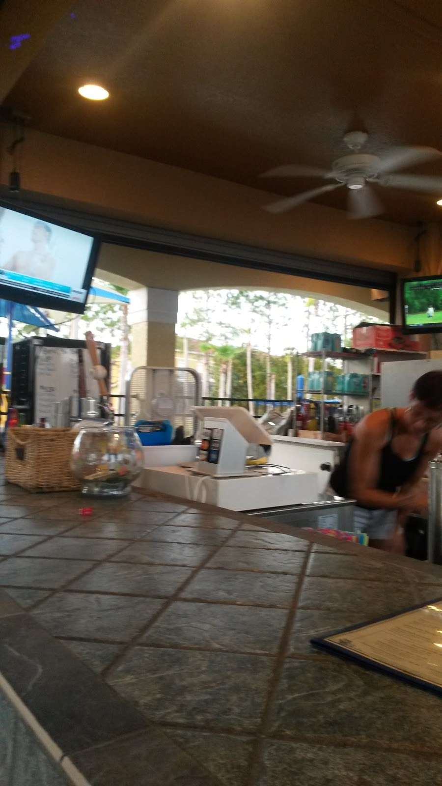Lagoon Tiki Bar & Grill | 109 Madiera Beach Blvd, Kissimmee, FL 34746, USA | Phone: (407) 374-8454