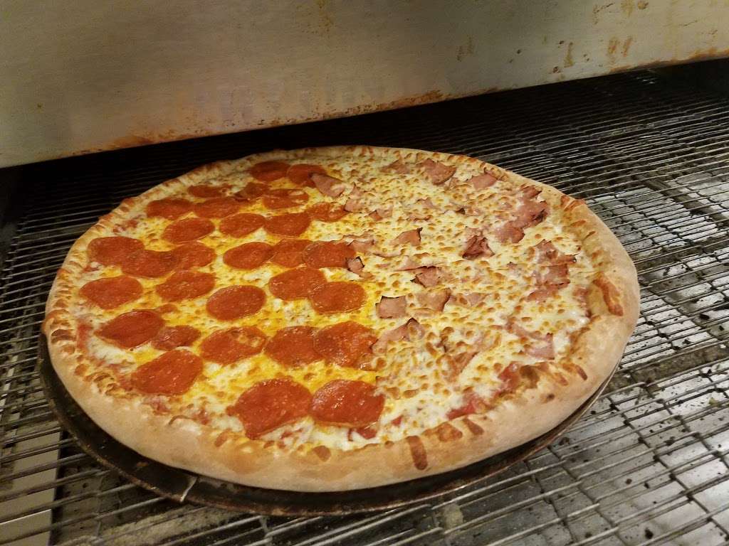 Todays Pizza | 510 N Bend Rd, Baltimore, MD 21229 | Phone: (410) 744-8700
