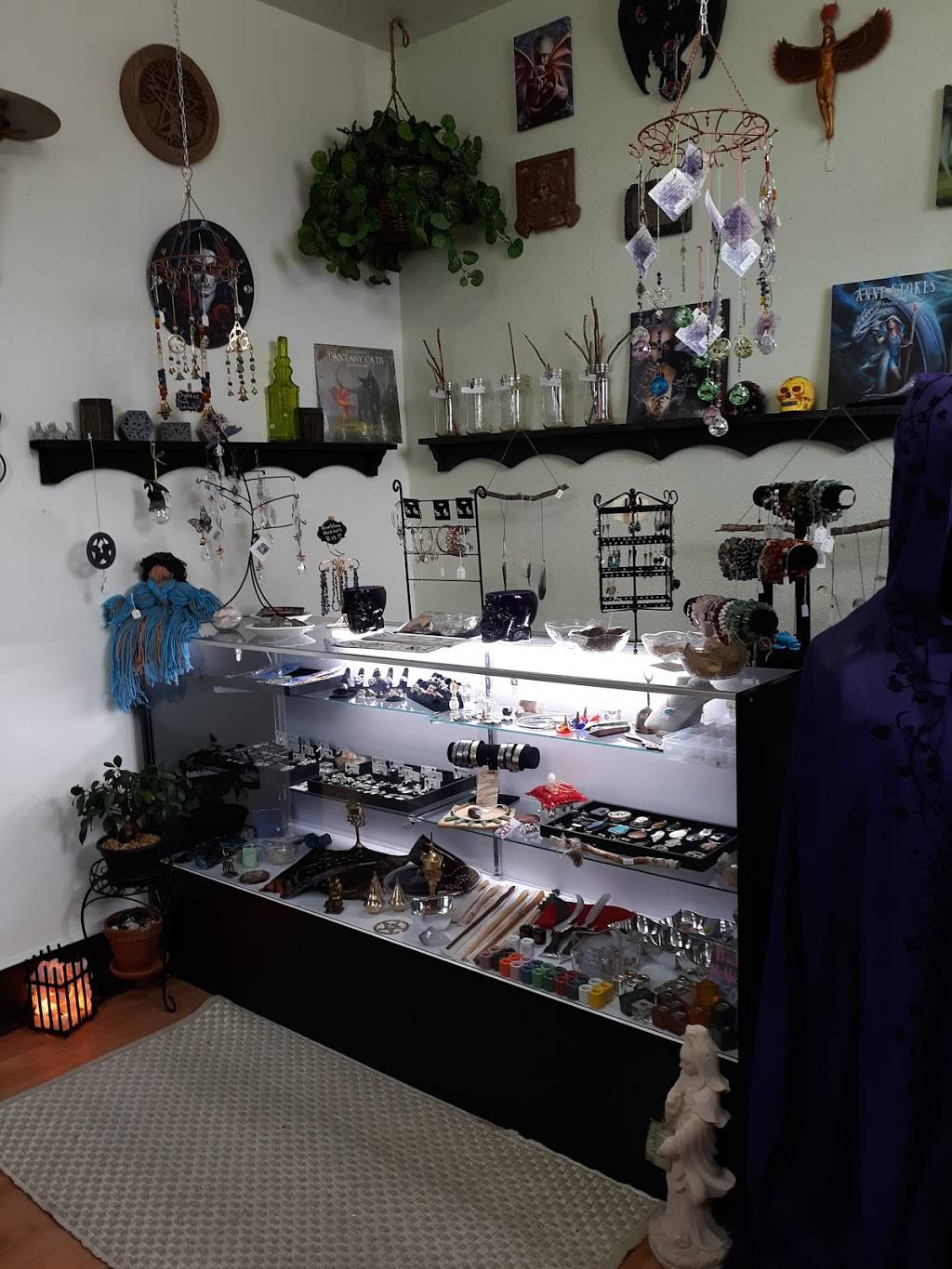 Genies Closet / Sacred Hearth Sanctuary | 835 Rock Blvd, Sparks, NV 89431, USA | Phone: (775) 203-1846