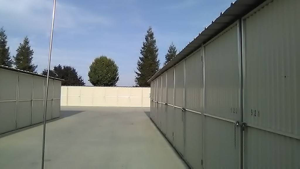 Derrels Mini Storage, Inc | 6625 Wible Rd, Bakersfield, CA 93313, USA | Phone: (661) 834-4669