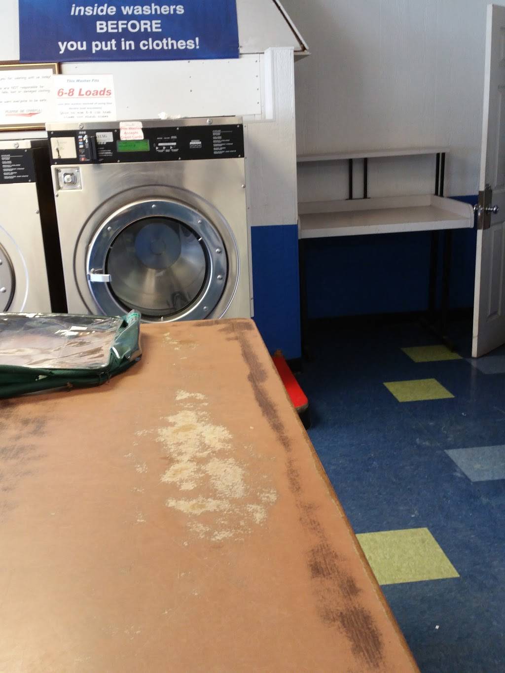 Too Clean Laundry | 6404 W Lisbon Ave, Milwaukee, WI 53210, USA | Phone: (414) 530-7132