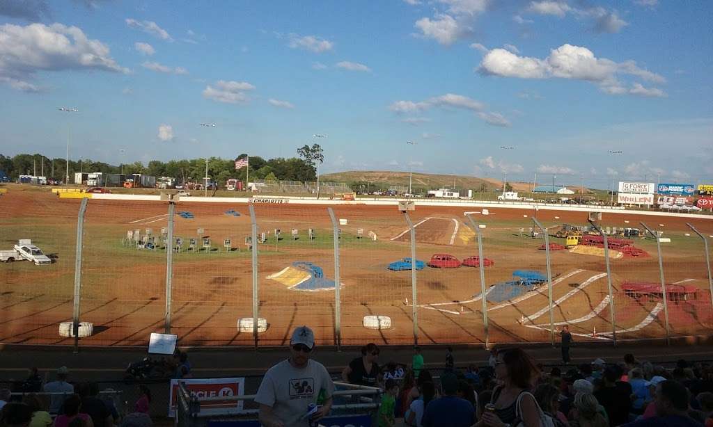 The Dirt Track | 5500 Concord Pkwy S, Concord, NC 28027, USA | Phone: (704) 455-3200