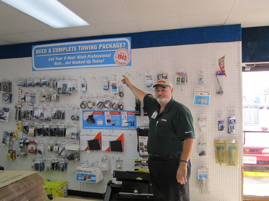 U-Haul Moving & Storage at Town Center | 4950 Virginia Beach Blvd, Virginia Beach, VA 23462, USA | Phone: (757) 499-1432