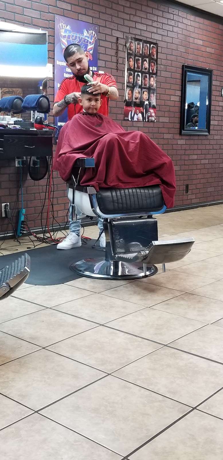 Royal Cuts Barber Shop | 17036 Bellflower Blvd, Bellflower, CA 90706, USA | Phone: (562) 307-3061