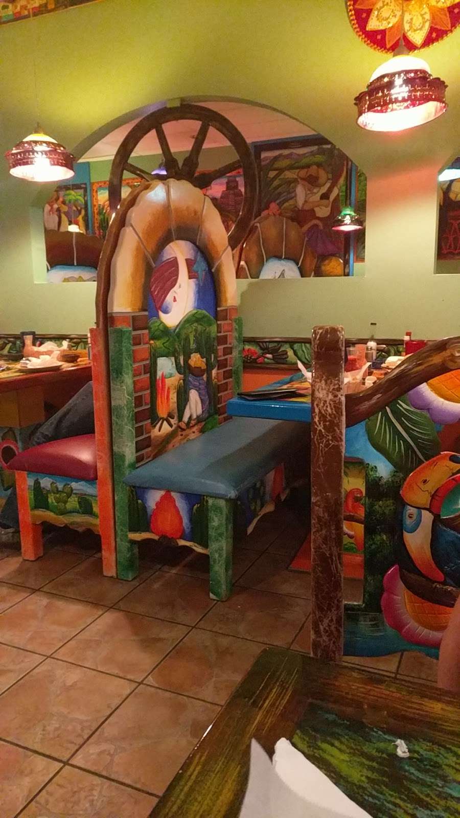 El Abuelo Mexican Restaurant | 989 US-31, Whiteland, IN 46184, USA | Phone: (317) 535-1508