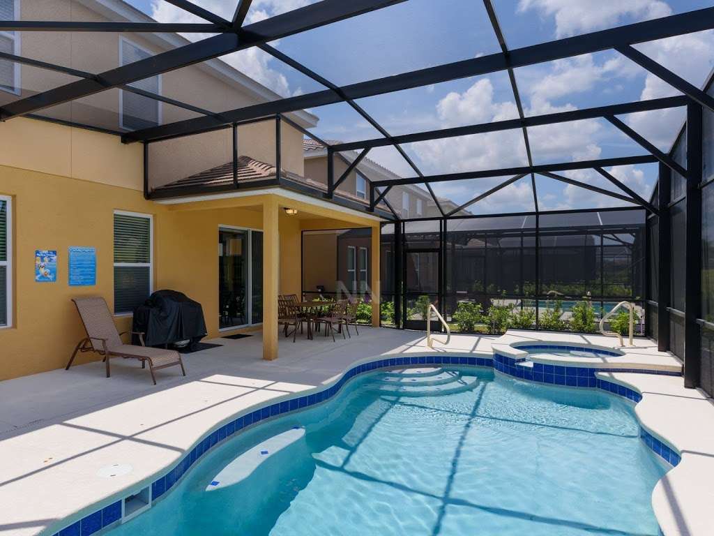 Orlando Vacation Rentals - VIP Homes | 8681 W Irlo Bronson Memorial Hwy #125, Kissimmee, FL 34747, USA | Phone: (407) 284-4912