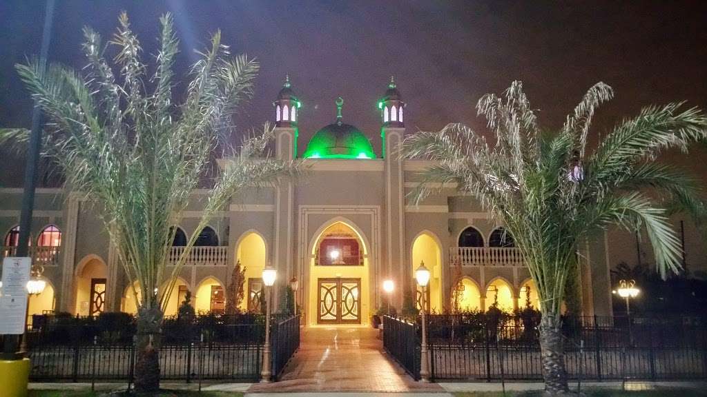 ISGH Maryam Islamic Center - New Territory Masjid | 504 Sartartia Rd, Sugar Land, TX 77479 | Phone: (281) 715-3500