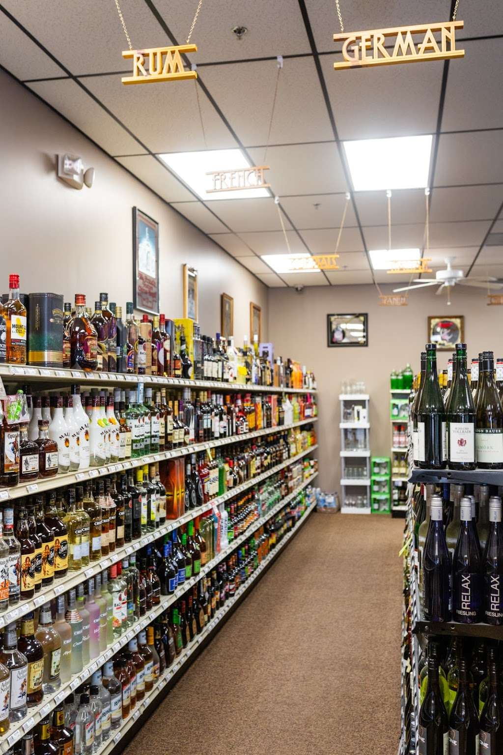 Conifer Village Liquors | 27182 Main St, Conifer, CO 80433, USA | Phone: (303) 838-6086
