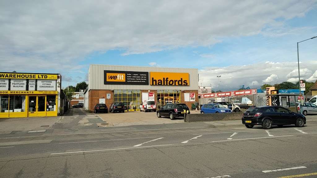 Halfords | 487-489 Blackfen Rd, Sidcup DA15 9NP, UK | Phone: 020 8304 1975