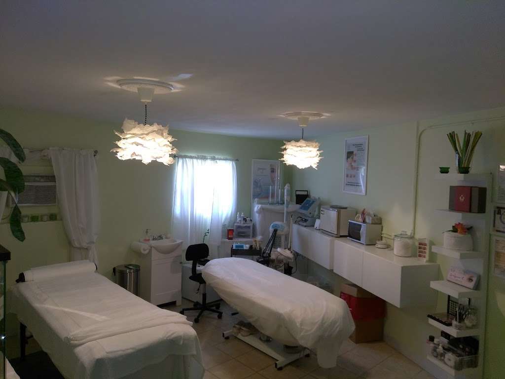 Dahliias Spa LLC | 1543 W Memorial Blvd, Lakeland, FL 33815, USA | Phone: (863) 257-8087