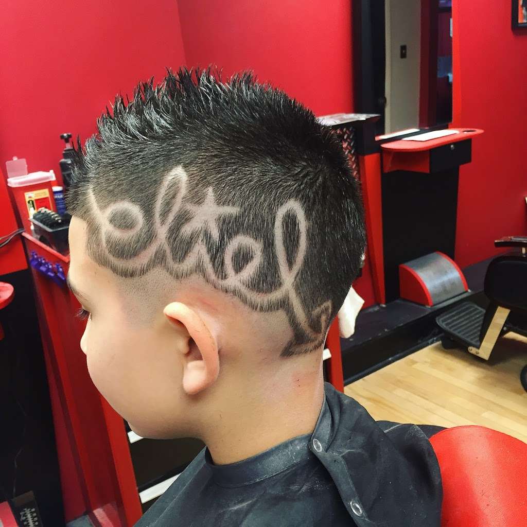 Sharp Cuts 2 | 133 Parrish St, Wilkes-Barre, PA 18702, USA | Phone: (570) 822-1910