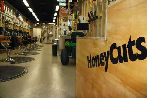 HoneyCuts Willowbrook | 7205 Kingery Hwy, Willowbrook, IL 60527 | Phone: (630) 325-4041