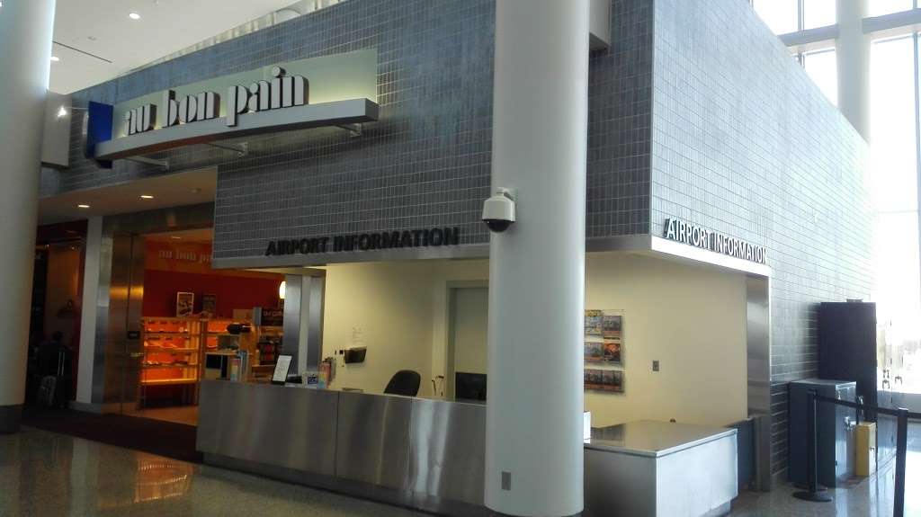 Au Bon Pain | Terminal A West,, 8000 Essington Ave, Philadelphia, PA 19153, USA | Phone: (215) 365-4165