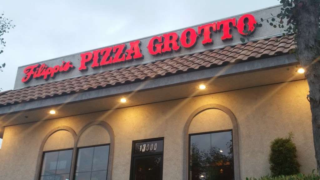 Filippis Pizza Grotto Poway | 13000 Oak Knoll Dr, Poway, CA 92064 | Phone: (858) 748-1800