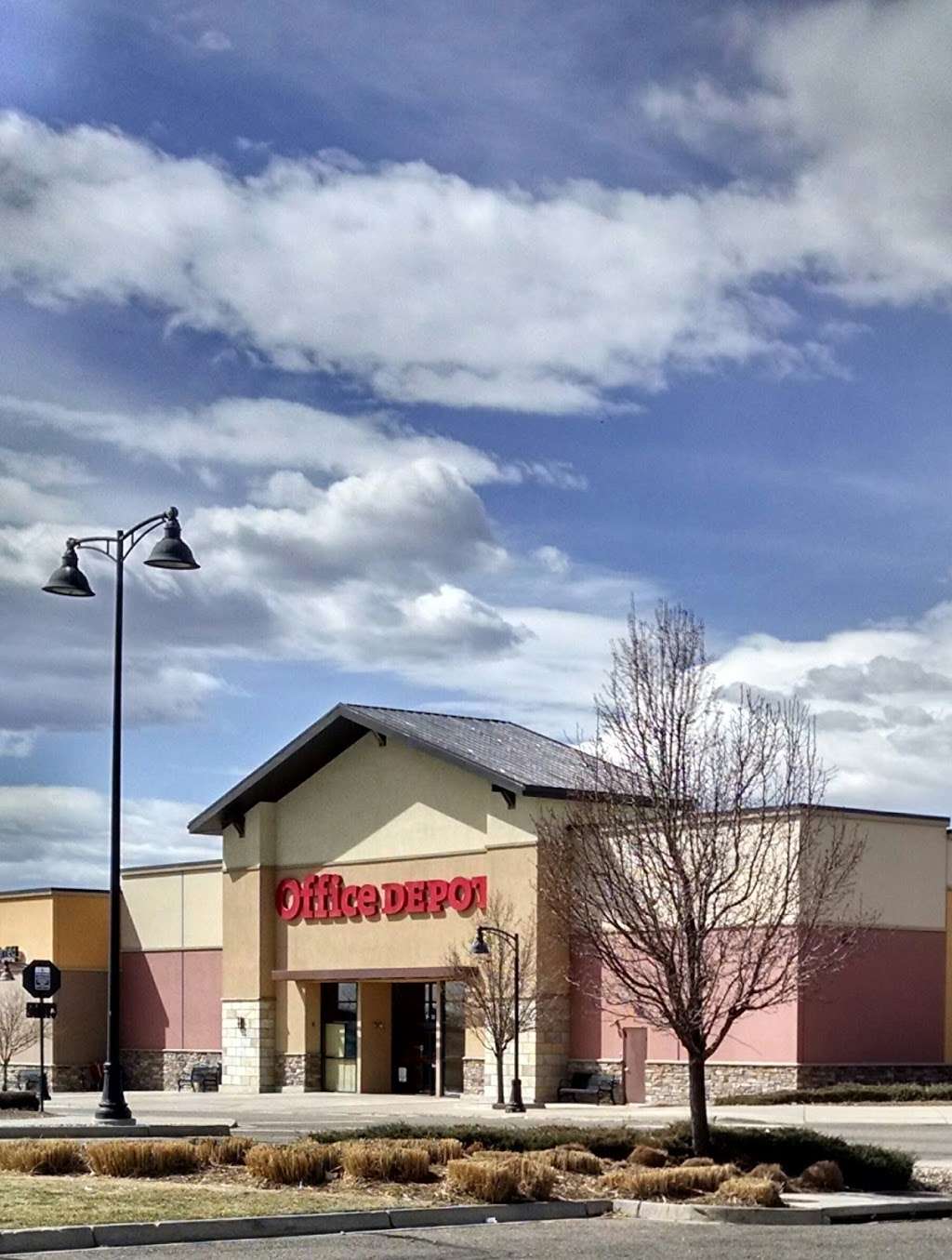 Office Depot | 2433 Prairie Center Pkwy, Brighton, CO 80601, USA | Phone: (720) 685-1337