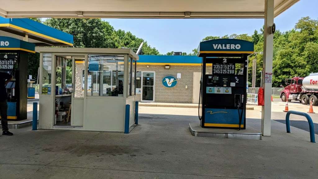 Valero Gas Station | 2633 US-130, Cranbury, NJ 08512, USA | Phone: (866) 297-6093