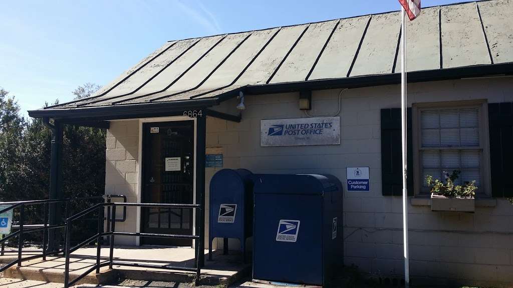 United States Postal Service | 6864 Leeds Manor Rd, Orlean, VA 20128 | Phone: (800) 275-8777