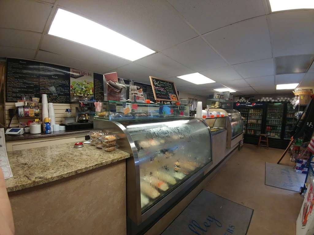 Scotts Vernon Valley Deli | 147 Vernon Valley Rd, East Northport, NY 11731, USA | Phone: (631) 261-1994