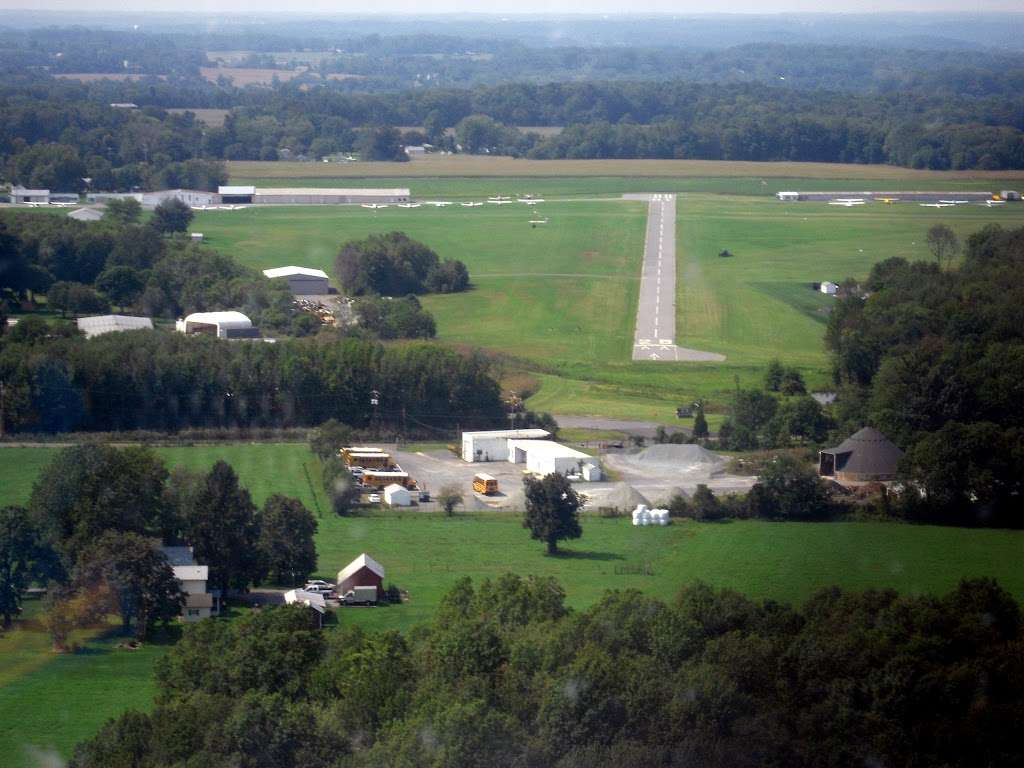 Harford County Airport-0W3 | 3538 Aldino Rd, Churchville, MD 21028, USA | Phone: (410) 836-2828