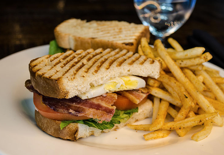 Uncorkd Bar & Grill | 301 N Custer Rd #180, McKinney, TX 75071, USA | Phone: (214) 592-8841