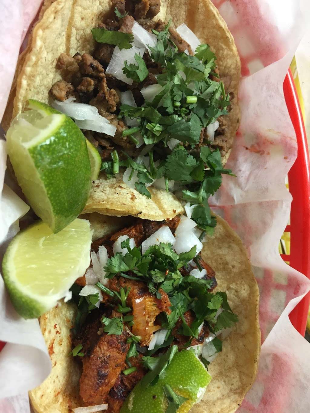 Taqueria Anaisas | 2949 W Belmont Ave, Chicago, IL 60618, USA | Phone: (773) 564-9501