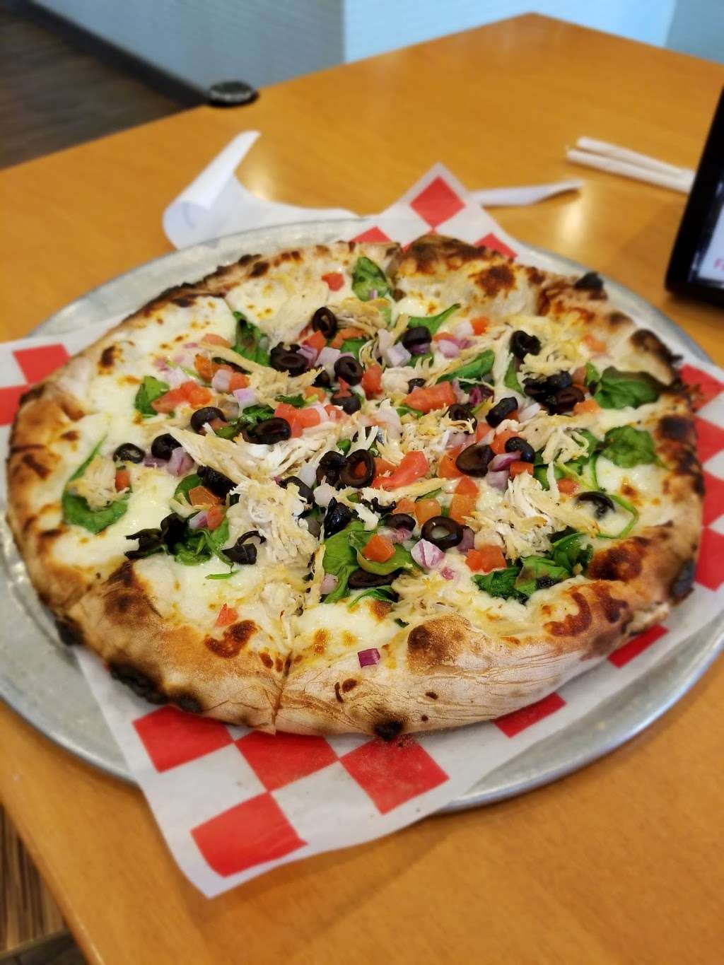 Persona Wood Fired Pizzeria | 9635 N Sam Houston Pkwy E #400, Humble, TX 77396, USA | Phone: (832) 644-5577