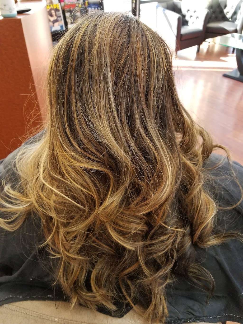 Making Waves Hair Salon | 4875 W 10th St B, Greeley, CO 80634, USA | Phone: (970) 351-8942